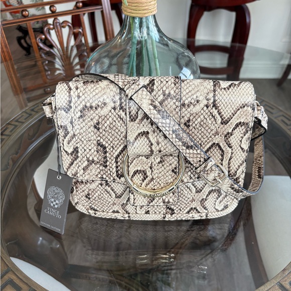 🤎🤎VINCE CAMUTO CAIA FLAP SNAKESKIN LEATHER CROSSBODY BAG!🤎🤎 - Picture 1 of 11